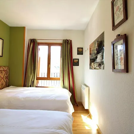 Arafita Formigal, Exclusivo Atico A Pie De Pistas Con Wifi, Guardaesquis Y Garaje Apartman *