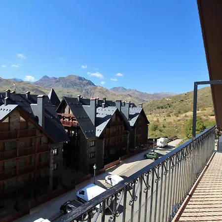 Arafita Formigal, Exclusivo Atico A Pie De Pistas Con Wifi, Guardaesquis Y Garaje Apartman